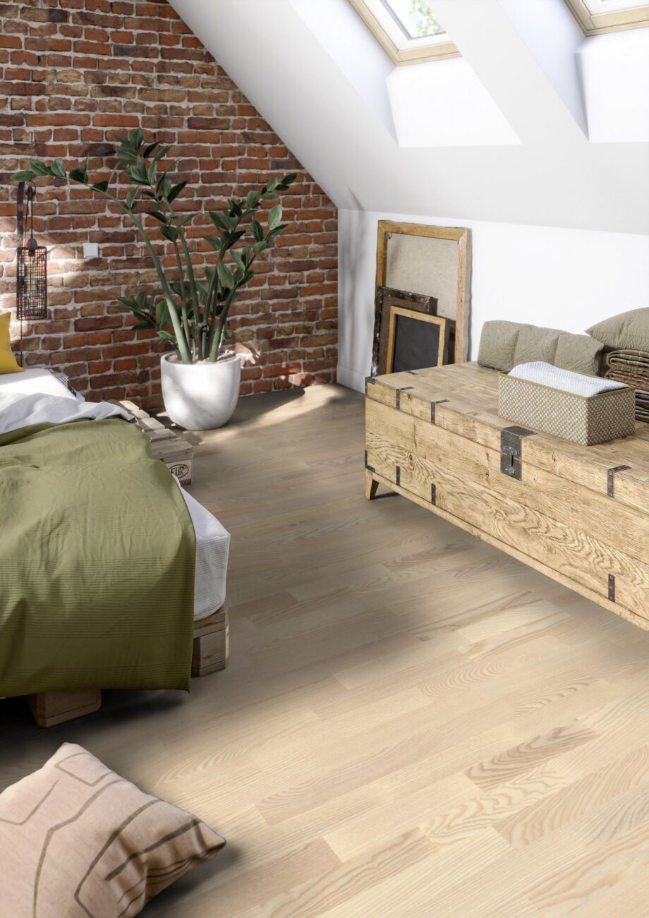 Parquet Tarkett, Shade, Ash Linen White TreS, 3-strip, stained, Proteco Natura mat lacquer – view 3 Parquet Tarkett, Shade, Ash Linen White TreS, 3-strip, stained, Proteco Natura mat lacquer – 3