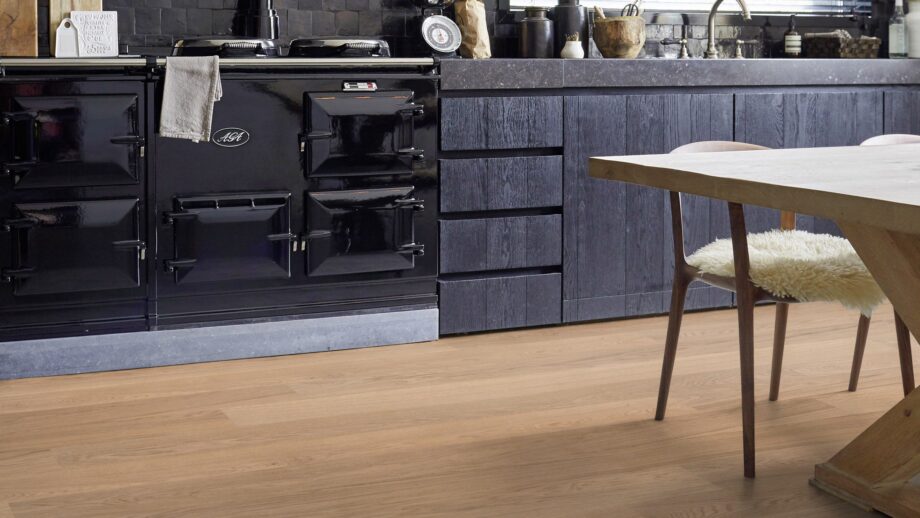 Parquet Tarkett, Shade, Oak Misty Grey Plank XT, 1-strip, 2 sides bevelled, brushed, stained, Proteco Natura mat lacquer – 2