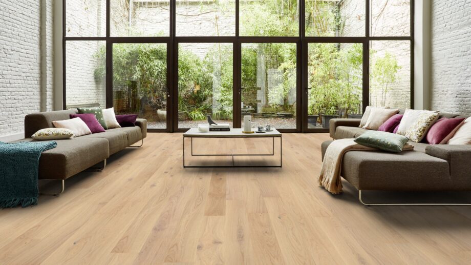 Parquet Tarkett, Grace, Oak White Canvas Plank, 1-strip, 2 sides bevelled, brushed, Proteco ExtraMatt matt lacquer
