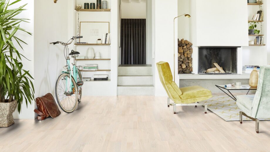 Parquet Tarkett, Grace, Oak White Lace TreS, 3-strip, brushed, Proteco ExtraMatt matt lacquer Parquet Tarkett, Grace, Oak White Lace TreS, 3-strip, brushed, Proteco ExtraMatt matt lacquer