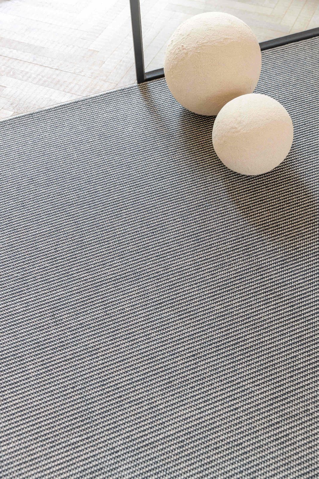 Wool and Linen Carpet Creatuft Flanders 5 Elephant – 3