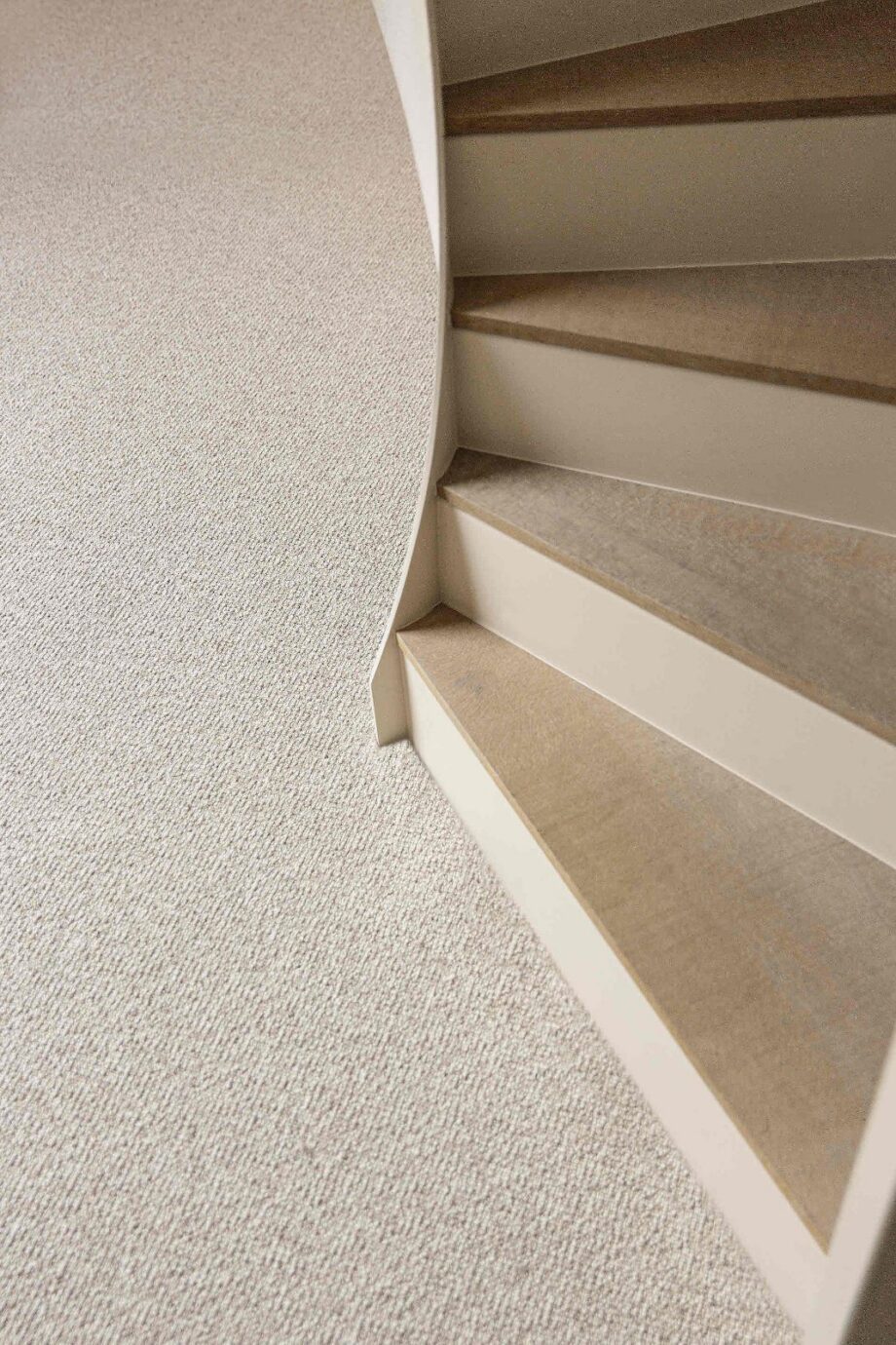 Wool Carpet Creatuft Hawai 4403 Dark beige – view 3 Wool Carpet Creatuft Hawai 4397 Light grey – 3