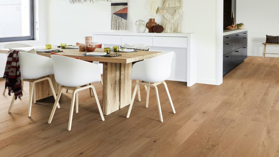 Parquet Tarkett, Pure, Oak Rustic Plank, 1-strip, 2 sides bevelled, brushed, Proteco Hardwax Oil