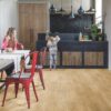 4372_8583_vinyylilattia-LVT-QUICK-STEP-Click-Tammi-natur-viistetty-BACL40039