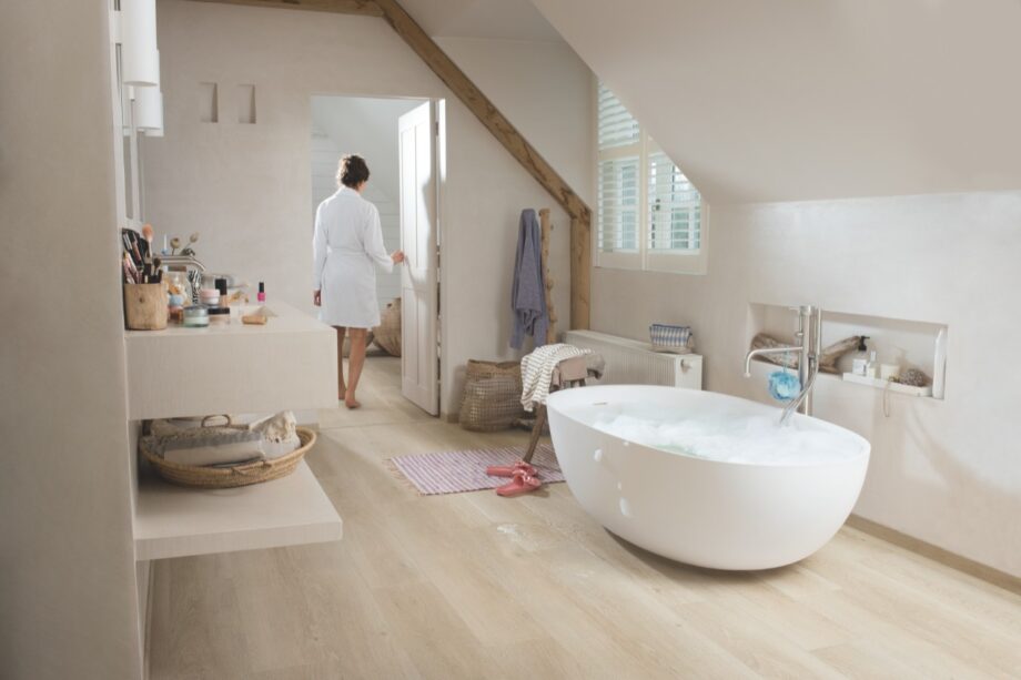 LVT Vinyl QUICK STEP, Pulse Click Plus, Sea breeze oak beige, beveled