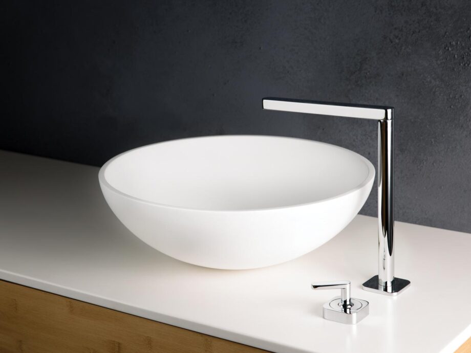 Washbasin PAA ROUND ON Silkstone matt washbasin on surface