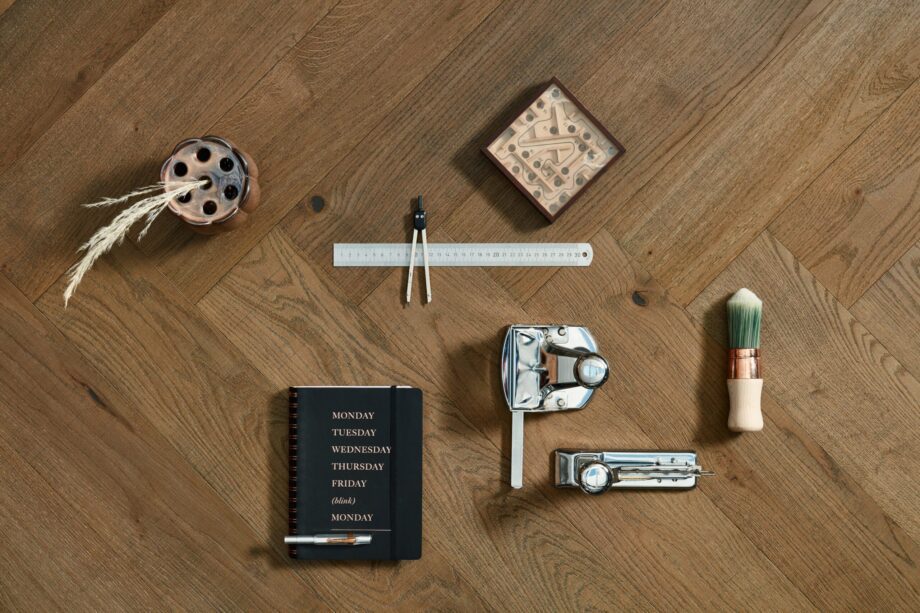 Herringbone parquet Meister Lindura Classic olive grey oak, structured, ultra matt lacquered – 2