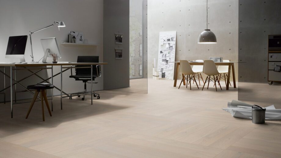 Parquet Oak, ter Hürne, Oak light grey, brushed, beveled, extra matt lacquered – 3
