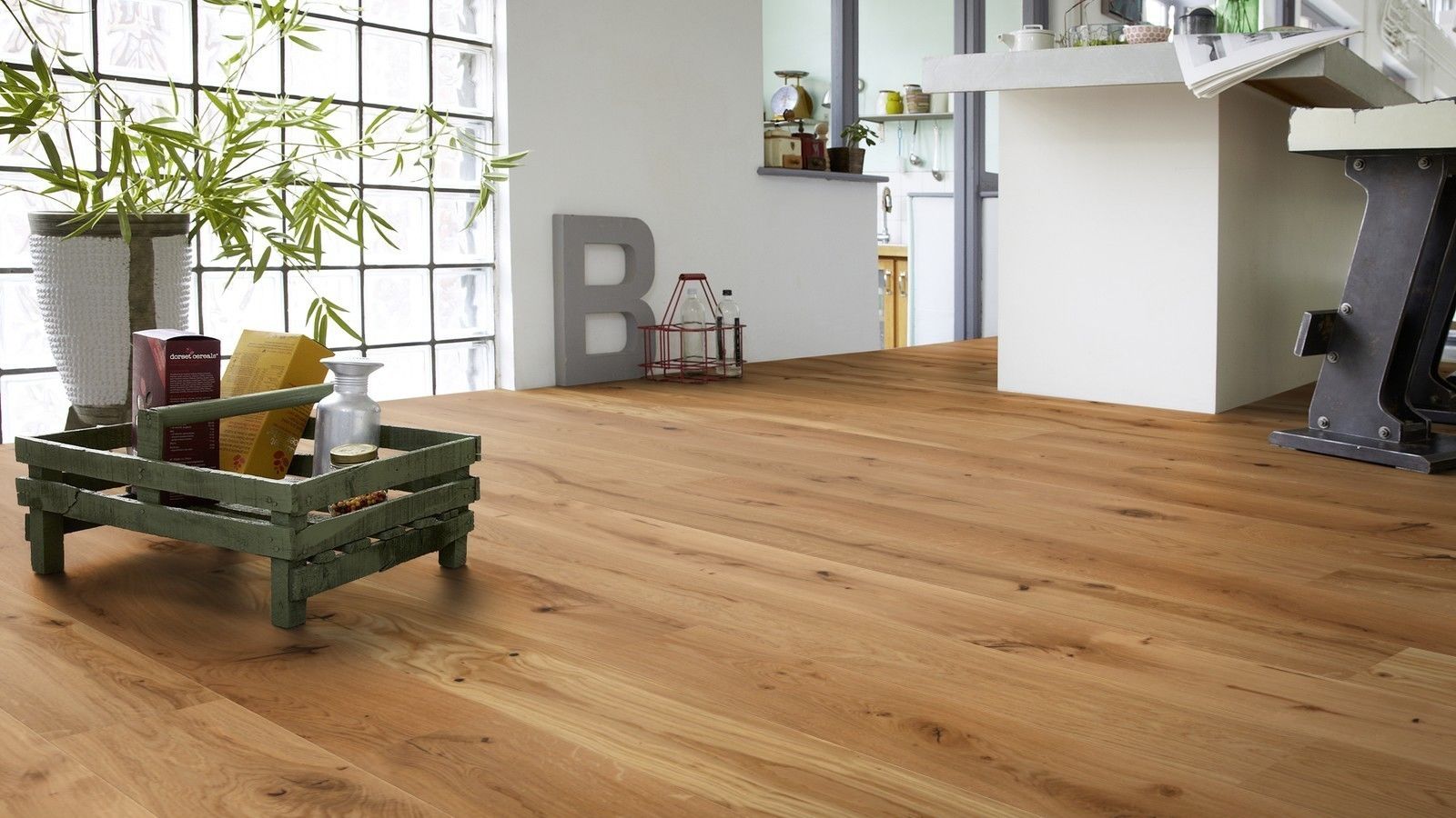 Parquet Tarkett, Heritage, Oak, brushed, 2 sides beveled, 1-strip, Hardwax Oil – 4