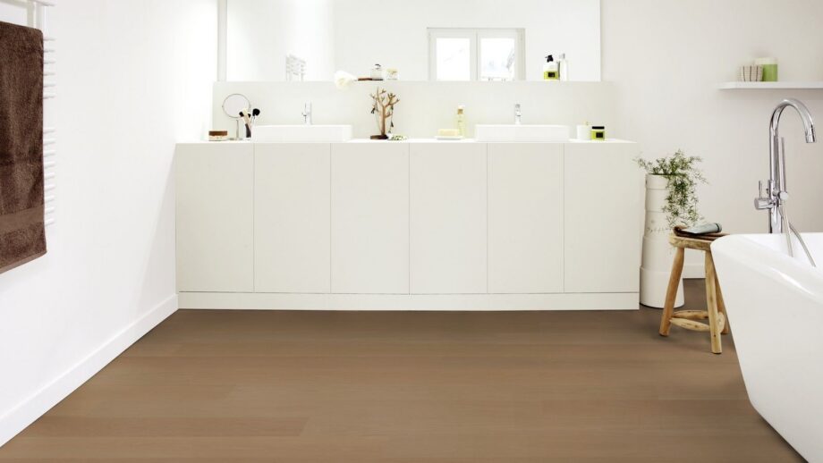 Parquet Tarkett, Vintage, Oak Montpellier, brushed, 2 sides beveled, 1-strip, partial saw marks, Proteco Hardwax Oil – 4