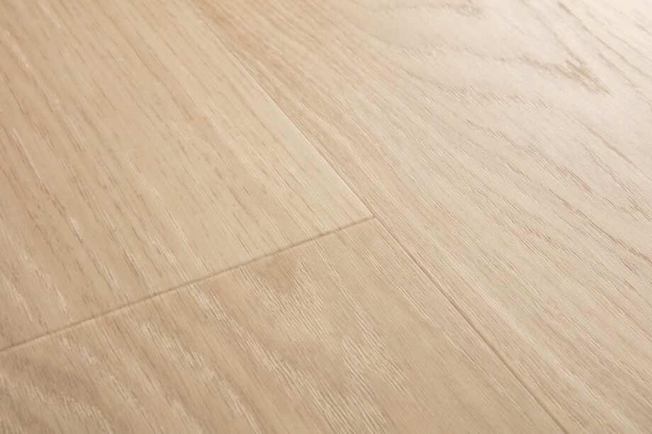 Vinyl parquet SPC Quick Step pure oak blush alpha medium planks, beveled