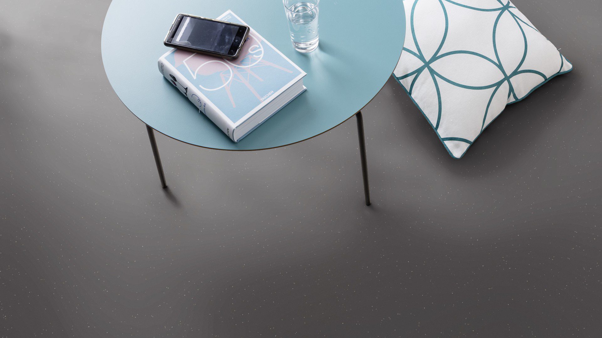 Linoleum floor Gerflor Lino Art Metallic 0083 Alumino Light Grey – 4