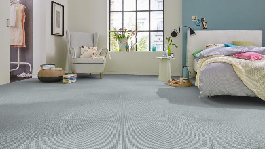 Carpet flooring from cashmere goat wool Tretford Interland 640 Ice