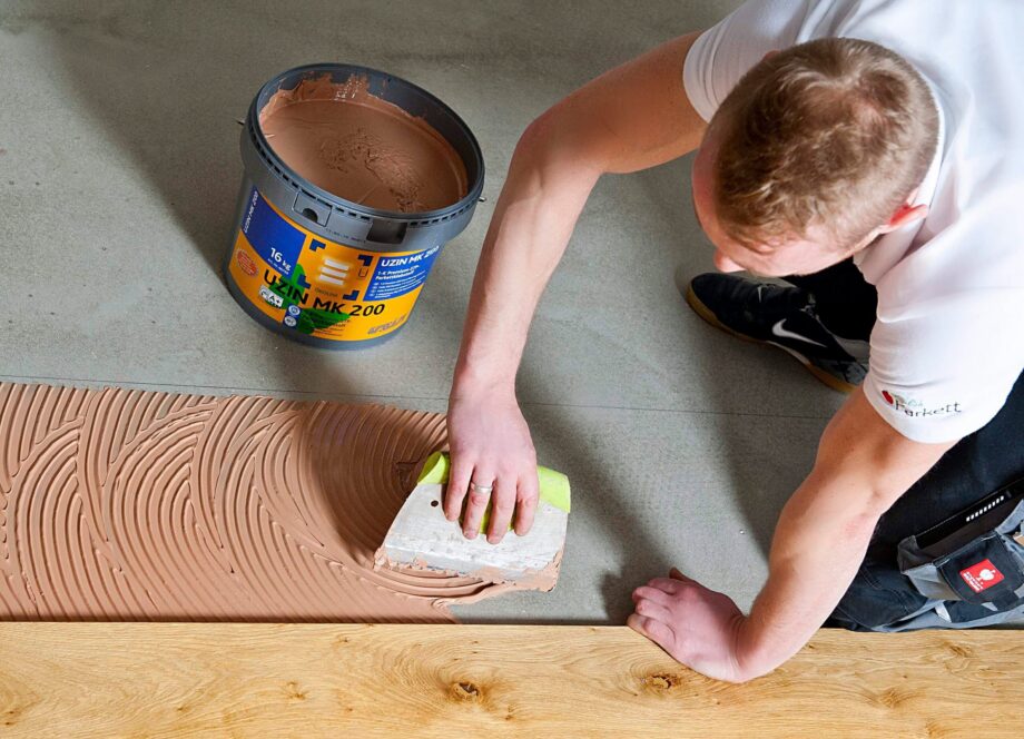 UZIN MK 200 elastic adhesive for wood flooring – view 2 1-Component PU Rapid Primer & DPM UZIN PE 414 Turbo – 5