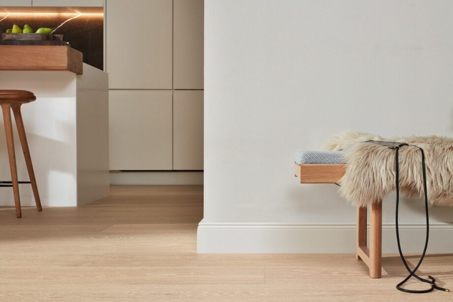Parquet Meister Lindura Natural Champagne Oak brushed 1-strip matt lacquered 8922 – 3