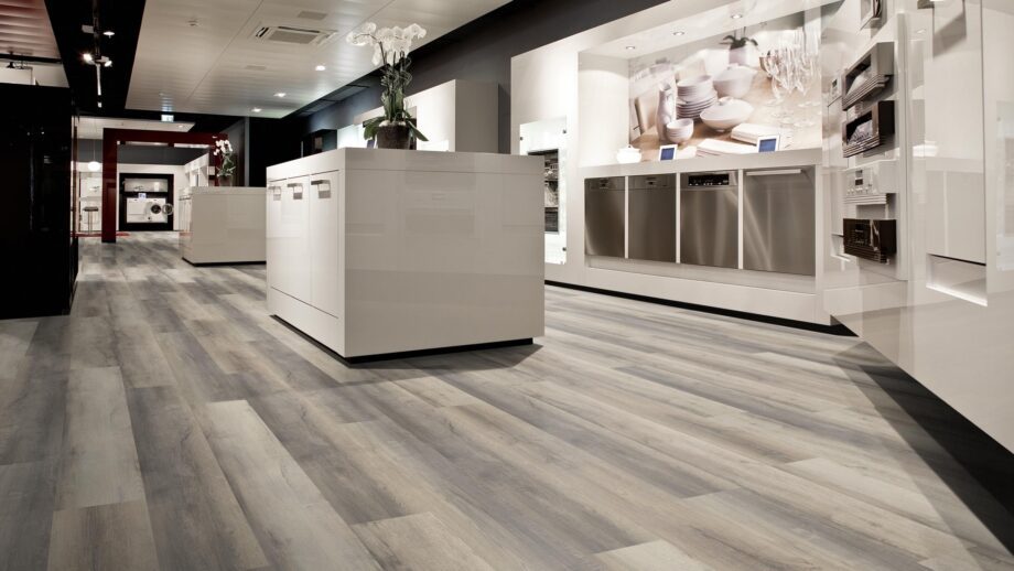 SPC tile floor Traffic Mars with integrated underlay – 3