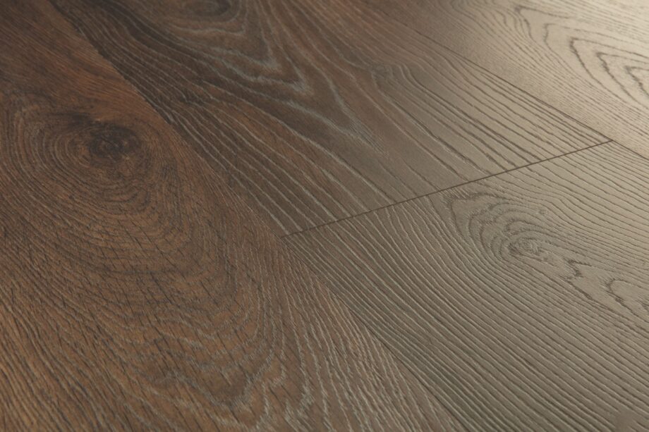 Laminate floors Quick-Step Classic Peanut Brown Oak