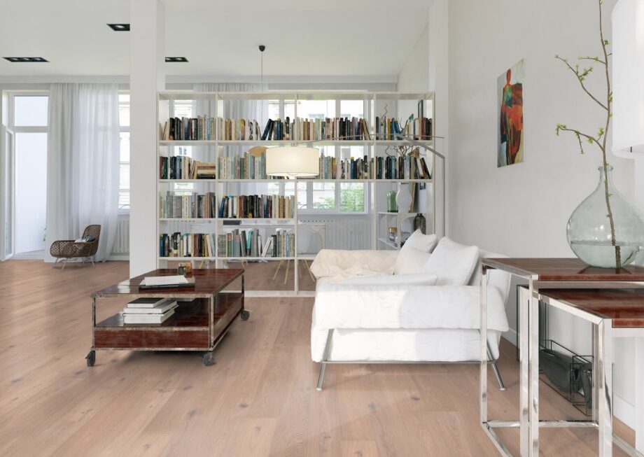 Parquet Oak Rustical 1-strip beveled brushed white oiled 148mm – 12