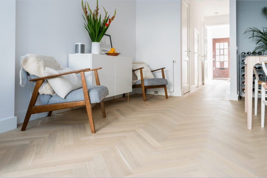 Herringbone parquet Monopark Oak Crema 45 B-Protect®