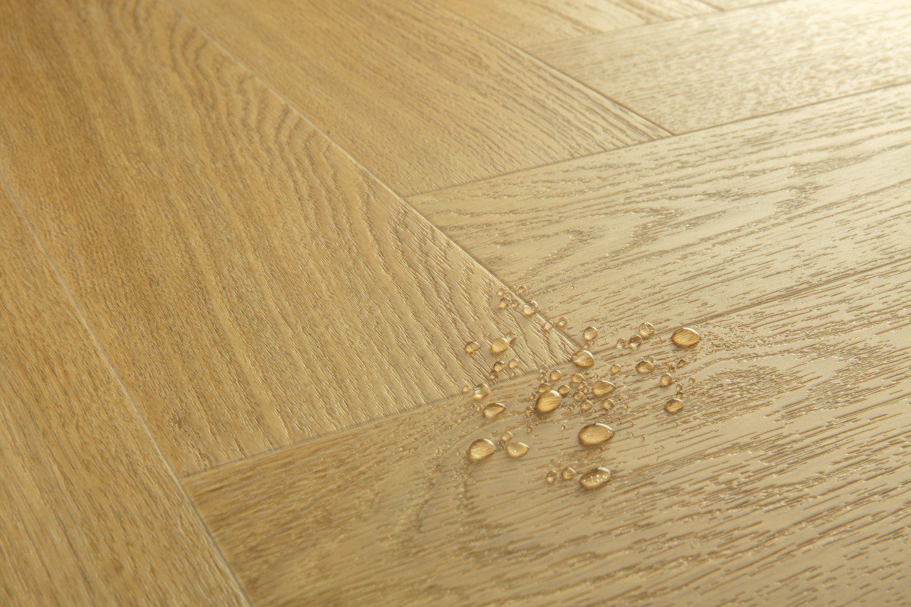 Herringbone Vinyl floor LVT Quick-Step Pristine Serene Oak medium natural – 2