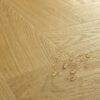 LVT kalasaba parkett Quick-Step Pristine Serene Oak medium natural – vaade 3 Herringbone Vinyl floor LVT Quick-Step Pristine Serene Oak medium natural – 3