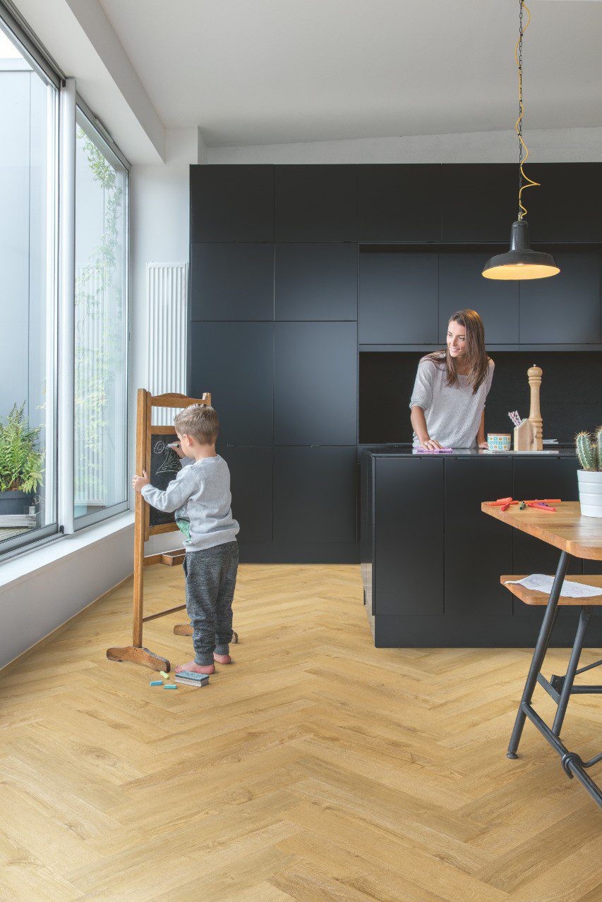 Herringbone LVT floor Quick-Step Pristine Fall Oak Honey – 5