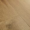 lvt-parkett-quick-step-bloom-cotton-oak-deep-natural LVT parkett Quick-Step Bloom Cotton Oak Deep Natural helepruuni tooniga ja rustikaalse tammelaua disainiga