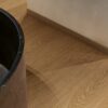 Vinyl floor Quick-Step Blos Cocoa Oak with rigid core – view 4 Vinyl floor Quick-Step Blos Cocoa Oak with rigid core – 4