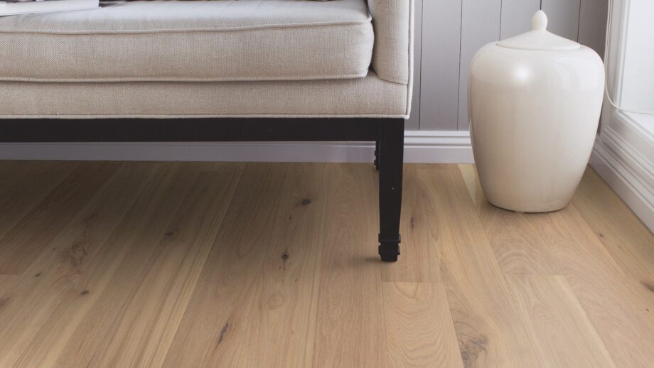 Engineered wooden flooring Bauwerk Casapark Oak 46 Avorio 138 – view 5 Engineered wooden flooring Bauwerk Casapark Oak 46 Avorio 138 – 5