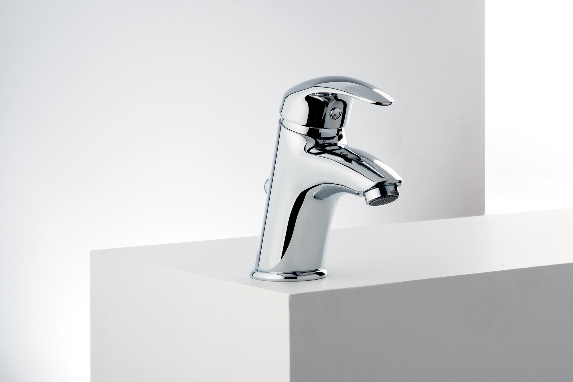 Basin mixer Emmevi Anubis 7003 with pop-up waste – 2