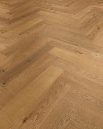 Herringbone floor Thede & Witte Oak Slightly Knotty oiled