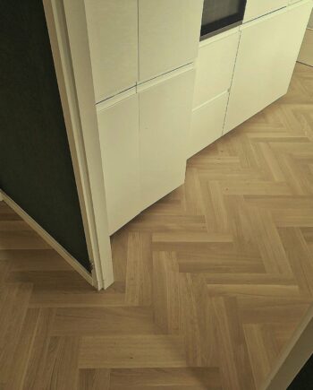 Herringbone flooring Bauwerk Oak Mandorla 45 B-Protect®