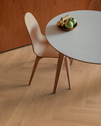 Herringbone parquet Oak, 4 sides beveled, brushed, matt lacquered