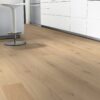 Tammeparkett Tarkett Grace White Canvas Plank köögis