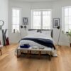 Parkett Tarkett, Grace, Tamm Rustic Plank XT, 1-lip, 2 külge mikrofaas, harjatud 3 Tammeparkett Tarkett Grace Rustic Plank XT magamistoas