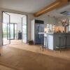 Herringbone parquet Meister, Lindura HS 500, Classic oak Clay brown 20233, herringbone, 700 x 140 mm, brushed, ultra matt lacquered – view 3 Herringbone parquet Meister, Lindura HS 500, Classic oak Clay brown 20233, herringbone, 700 x 140 mm, brushed, ultra matt lacquered – 3