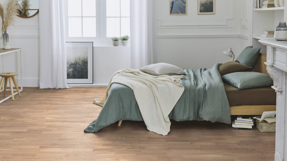 Parquet Tarkett, Grace, Oak Soft Skin TreS, 3-strip, brushed, Proteco ExtraMatt matt lacquer – view 3 Parquet Tarkett, Grace, Oak Soft Skin TreS, 3-strip, brushed, Proteco ExtraMatt matt lacquer – 3