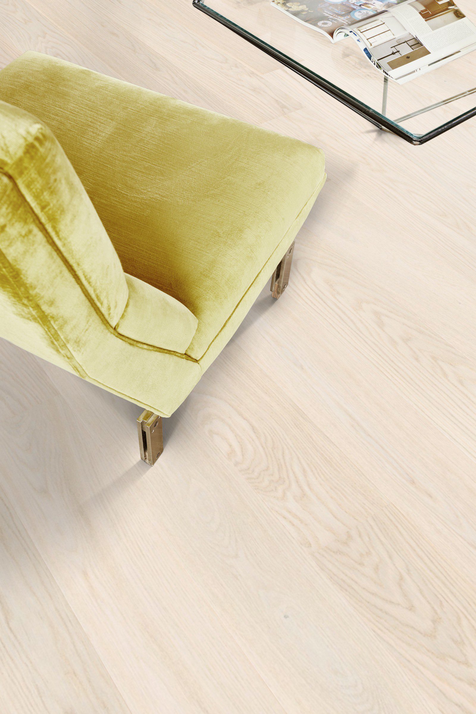 Parquet Tarkett, Grace, Oak Beige Cashmere Plank XT, 1-strip, 2 sides bevelled, brushed, Proteco ExtraMatt matt lacquer