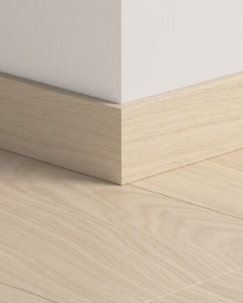 Skirting board Quick-Step Pure Oak Polar for LVT vinyl flooring, waterproof, 12x58x2400 mm