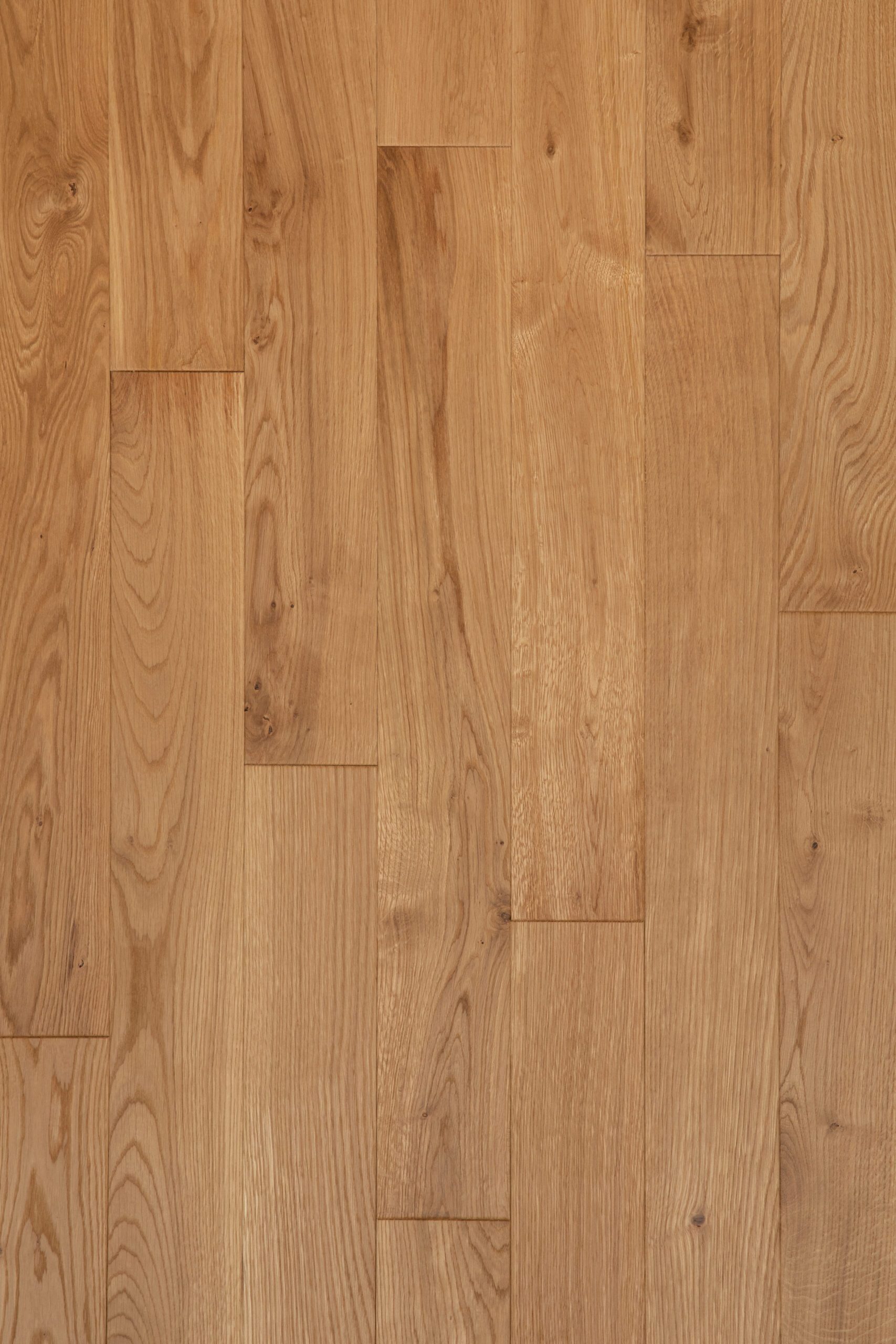 Solid oak rustical floorboards 120mm, beveled 4 sides, sanded, unfinished
