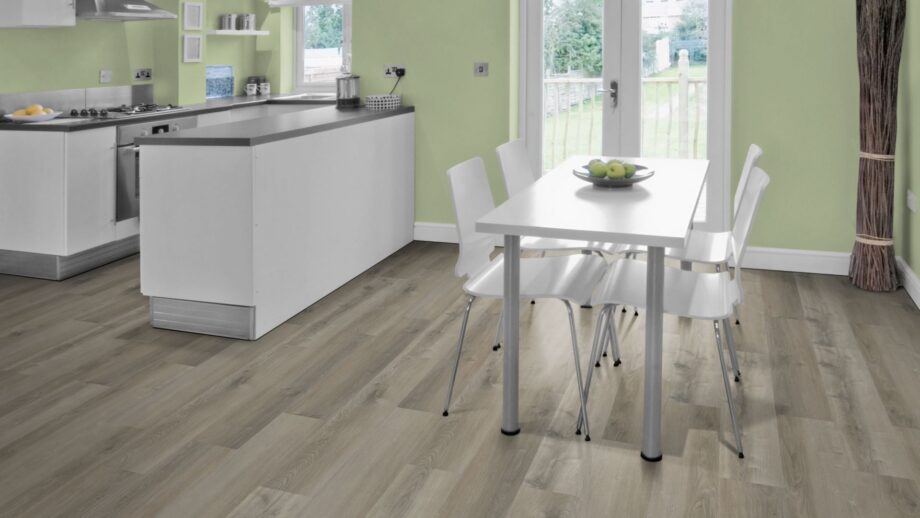 SPC floor Traffic Odin with integrated underlay – 4