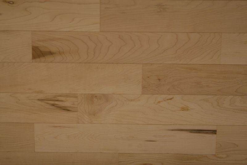 Strip parquet Can. Maple Rustical