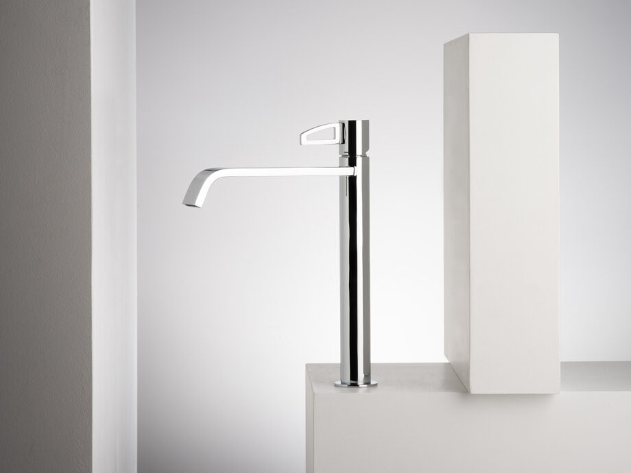 Tall basin mixer Emmevi Minù 83006 with click-clack waste – 4