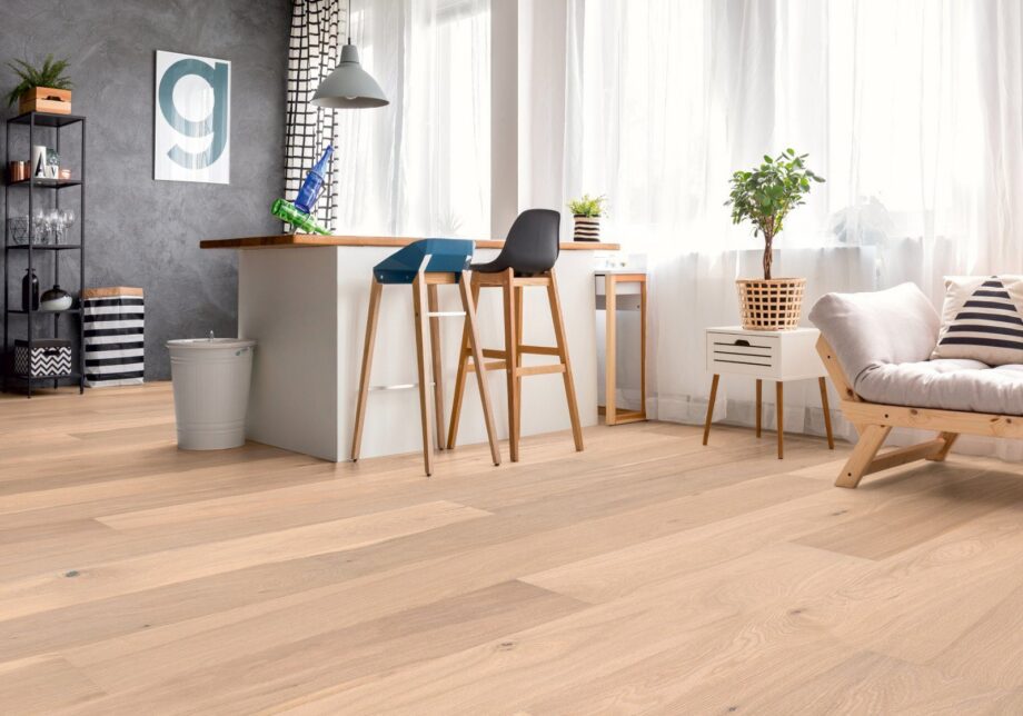 Oak parquet Thede & Witte Boston, slightly knotty, brushed, white oiled, 1-strip, 1900 x 189 x 15 mm – 2