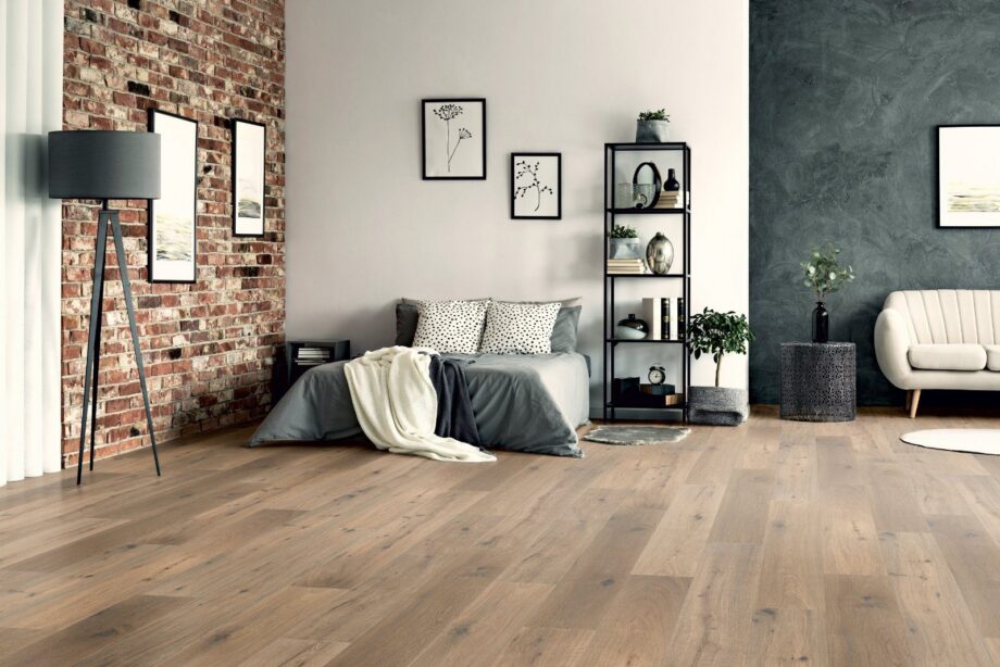 Oak parquet Thede & Witte Boston, knotty, smoked, handscraped, white oiled, 1-strip, 1900 x 189 x 15 mm – 2