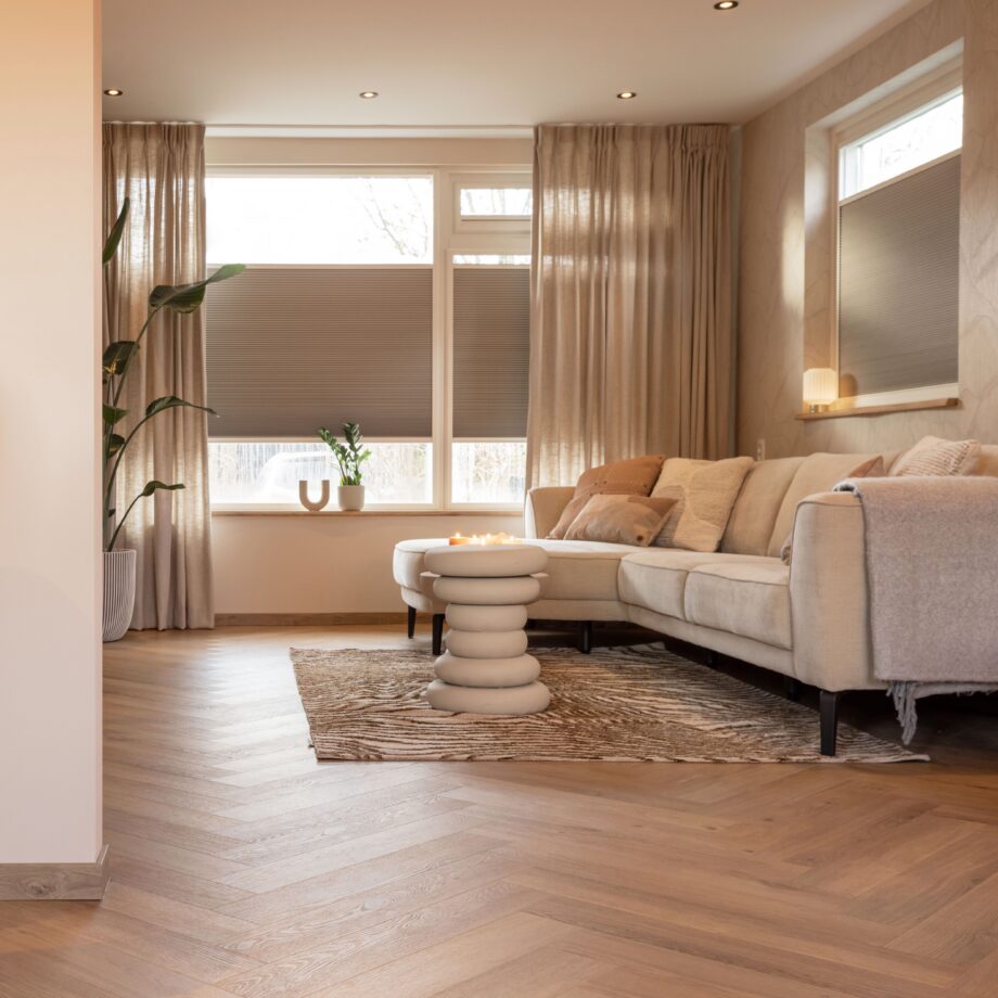 Rigid LVT Herringbone Vinyl Flooring Floorify Toro F318 – 4