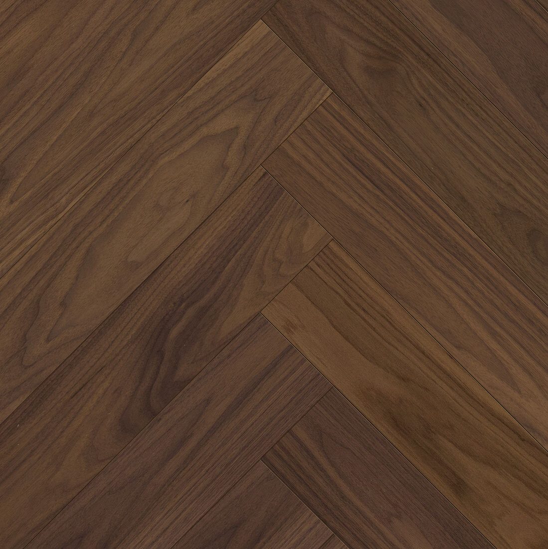 Walnut Herringbone Parquet Esta AB extra matt lacquered
